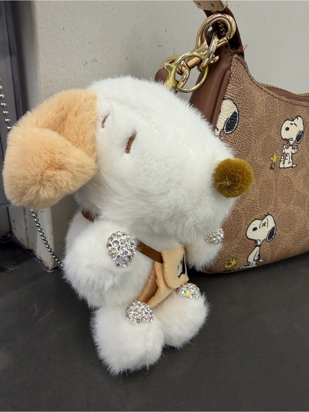 Snoopy-Inspired keychain